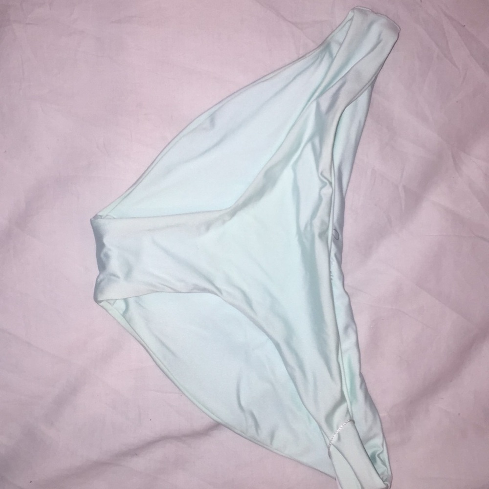 frankie's bikini bottom
